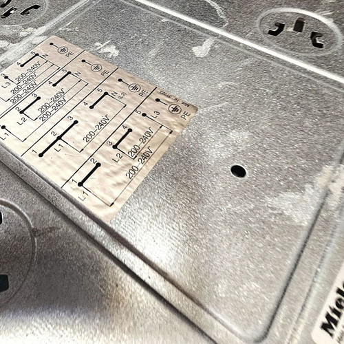 Miele Ceramic Hob 4 Zones with Inox Frame New