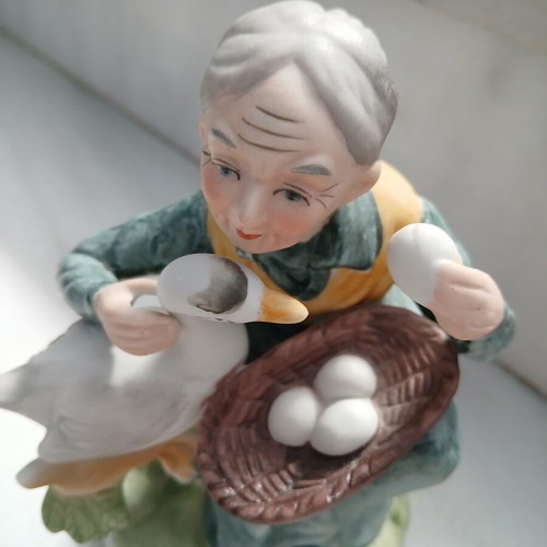 Vintage decorative figurines set of 2, 1960-1970