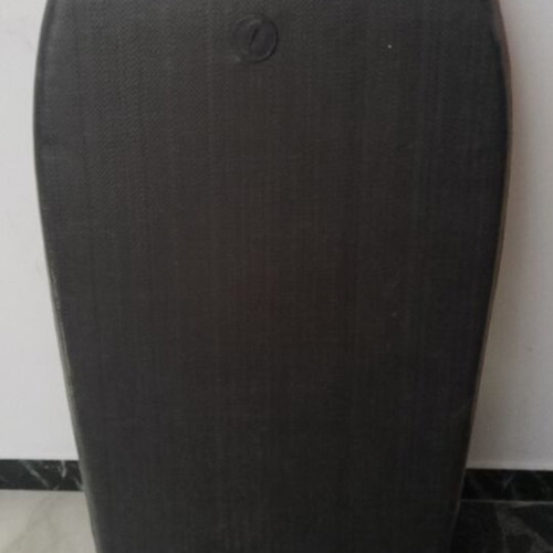 Bodyboard board like new with leash and wave tiger design