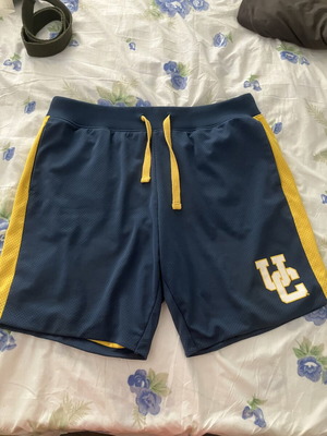 Champion basketball shorts XXL used, blue and yellow