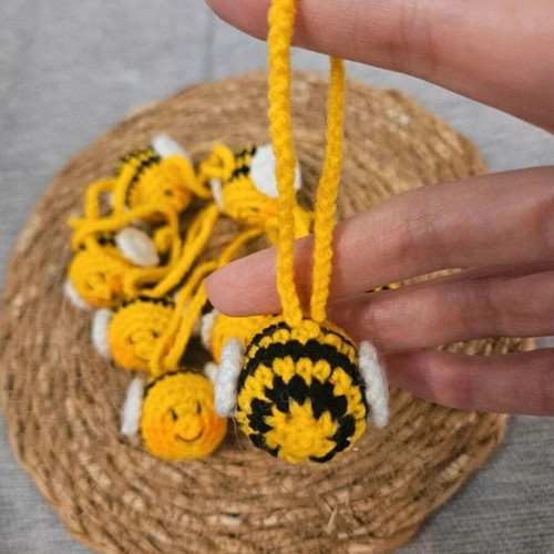 Handmade crocheted bee like new