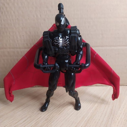 Black Spider-Man figure 15cm used with full equipment and launcher