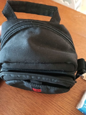 Hama camera case black like new