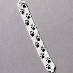 Macrame bracelet with paw pattern made to order