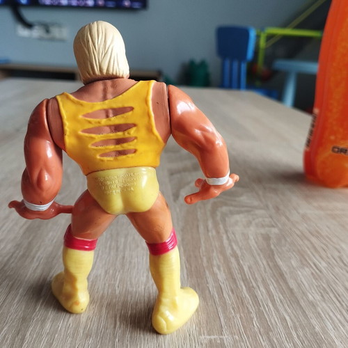 Hulk Hogan WWF Series 1 figure used, collectible