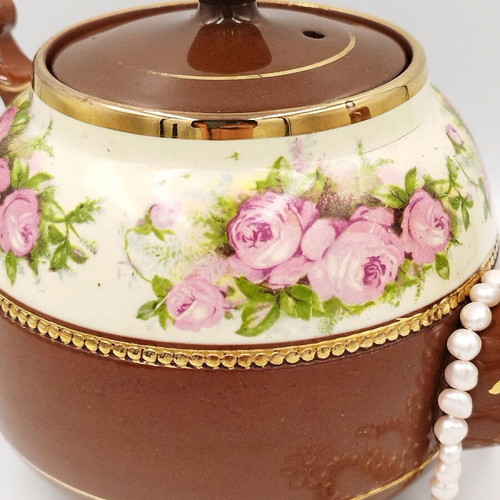 Ceramic teapot used, English style for tea