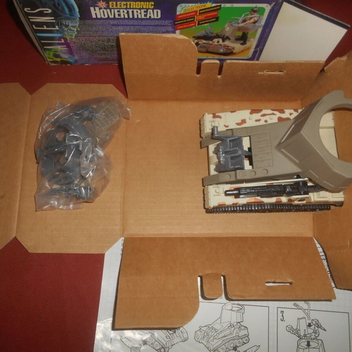 Aliens Electronic Hovertred 1992 New In Kenner Box