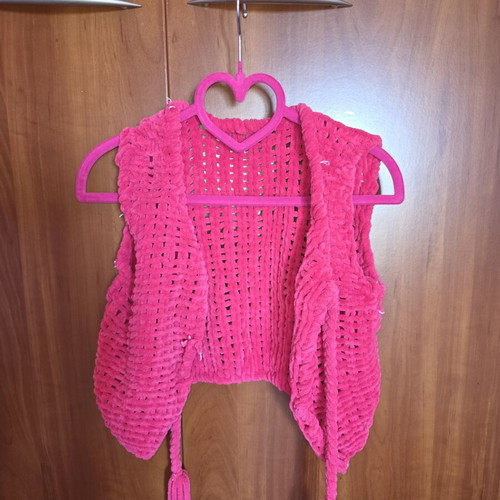 Set of 3 toddler vests like new, colorful, for 2-3 years
