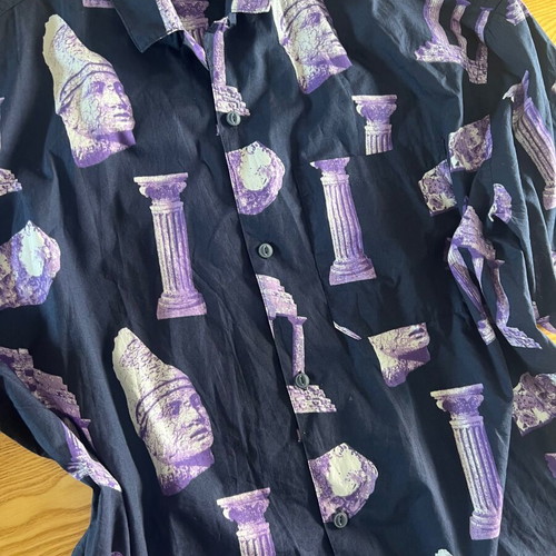 H&M Shirt XXL with perfect print like new, blue and purple