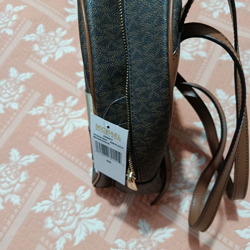 Michael Kors Abbey Medium Backpack new with tag, brown