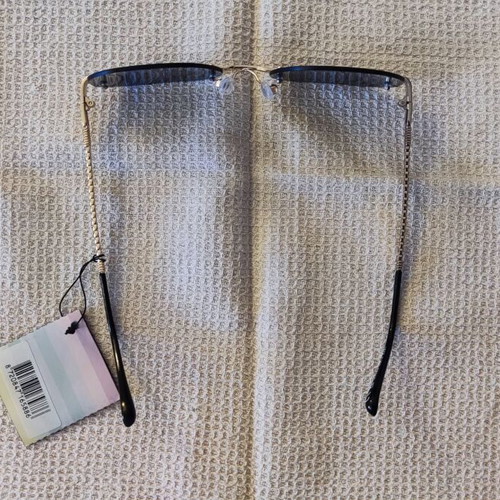 Solo-Solis NDL2897 sunglasses new with gold finish and black lenses