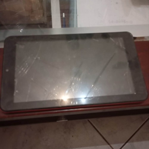 Tablet used, non-functional for spare parts