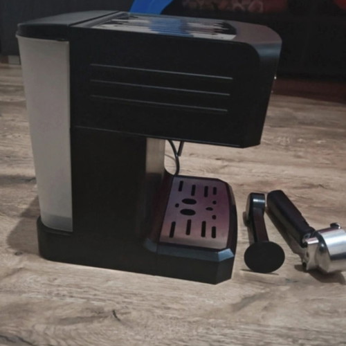 Espresso machine like new, used twice