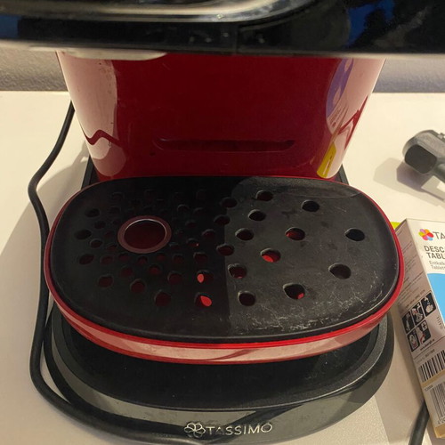 Bosch Tassimo MyWay 2 coffee machine used, red TAS6503