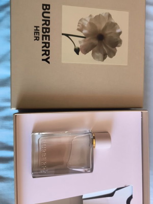 Burberry Her Eau de Parfum 50ml Νέο σε κουτί