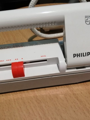 Vintage Philips Stewardess folding travel iron like new