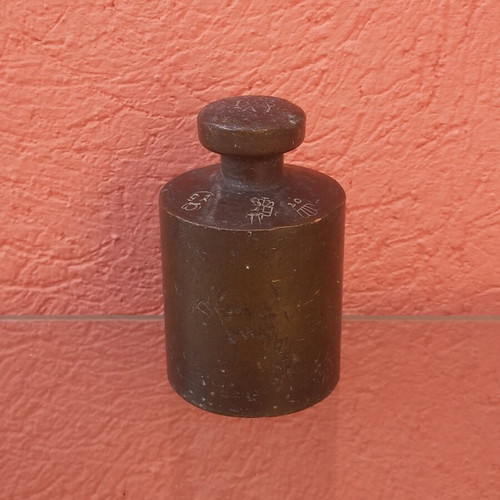 Brass weight 1 kilo used