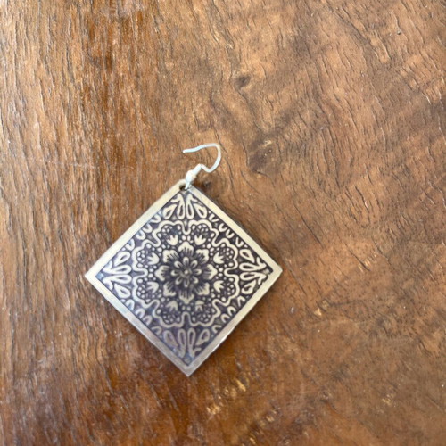 Earring like new with pendant option