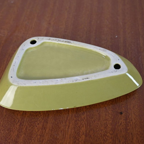 Vintage ceramic ashtray leaf-shaped used, green-yellow