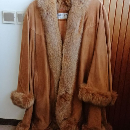 Marco Gianoti women's suede coat with fox fur like new, vintage