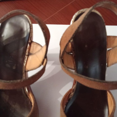 Leather sandals used, size 36, brown and gold with wooden heels