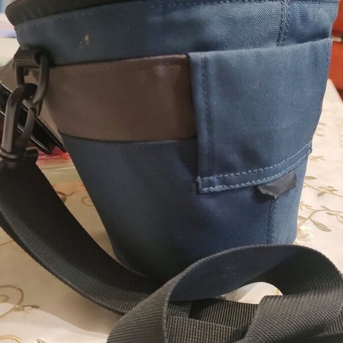 Lowepro camera bag like new for small cameras