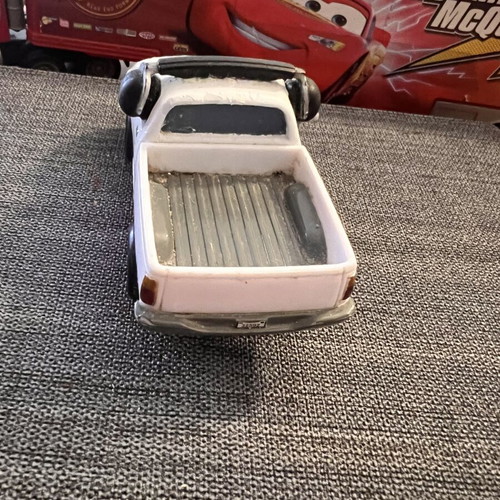 Disney Pixar Cars Brian Fee Clamp #1 Piston Cup Reporters Deluxe 2016 Mattel like new