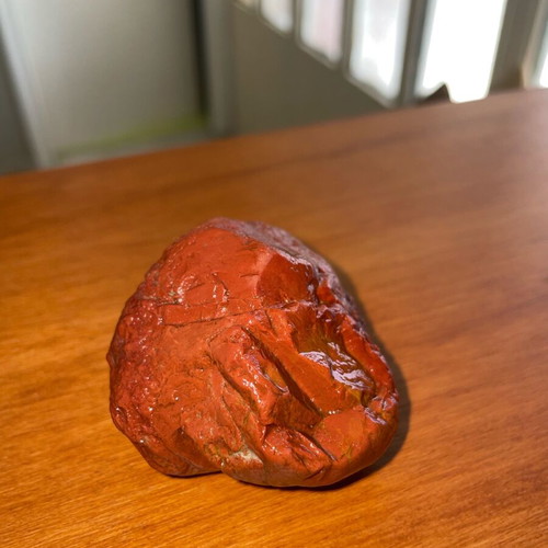 Red jasper new, intense natural piece