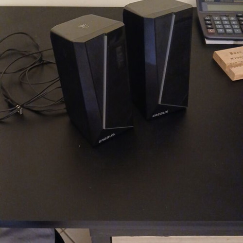 Erebus Turbo X speakers like new with Bluetooth and aux