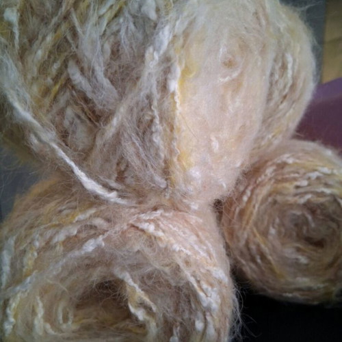 Knitting yarn new, 500 g, 80% wool mohair, cream beige with a little yellow