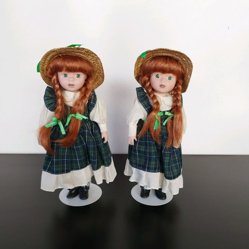 Porcelain doll pair like new, height 30cm
