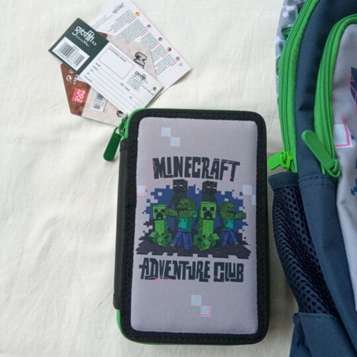 Minecraft school bag new with wheels, handle and free pencil case