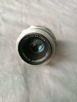 Carl Zeiss Jena Tessar 50mm f2.8 camera lens used with m42 mount