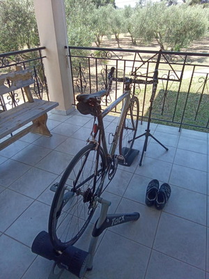 Tacx Bushido Smart Trainer stationary bike new