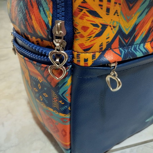 Backpack Tesoro new with leatherette and laptop compartment