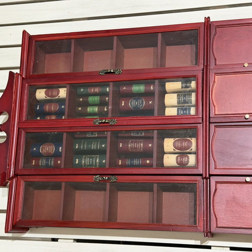 Deagostini small bookcase with books used