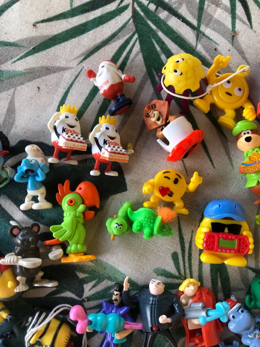 Kinder Surprise figures used, pack of 47… - € 25,00 - Vendora.cy
