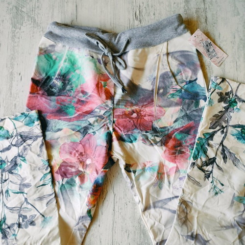 Summer women's pants new with drawstring and pockets, white and colorful