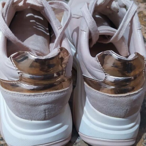Women's pink athletic shoes new size 39