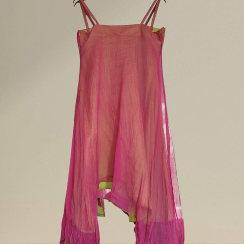 DAK cocktail dress like new, chiffon, fuchsia with light green lining