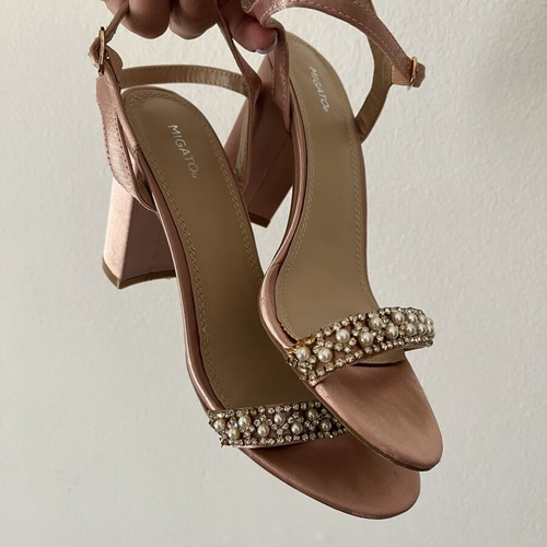 Migato pink satin sandals like new, size 38, pearl decoration