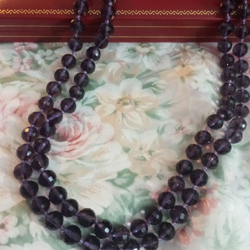 Necklace with Austrian Crystal Beads like new, purple, 63 cm