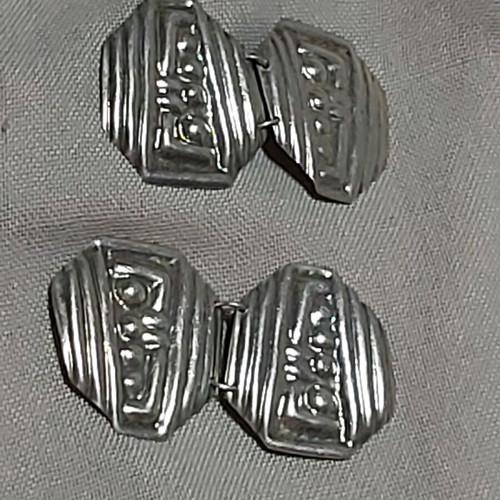 Vintage silver women's earrings from the 80s with clip used