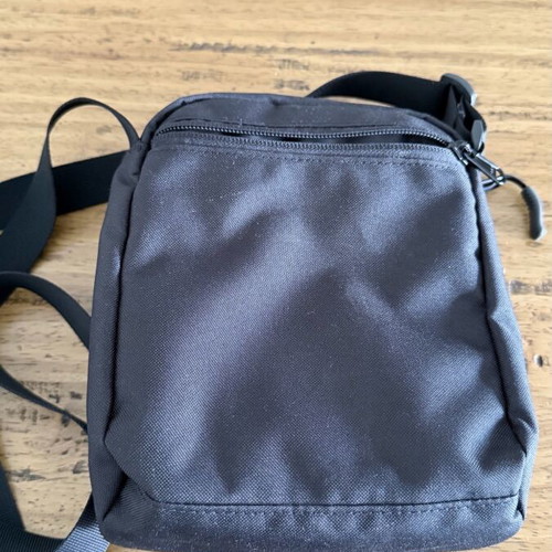 The North Face shoulder bag like new, black