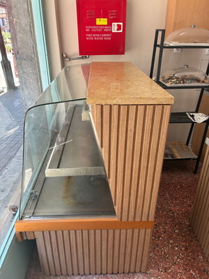 Heated Display Case 2-Level Used for Pastries