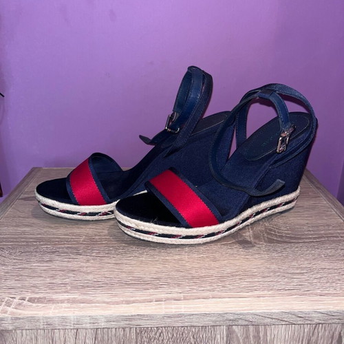 Tommy Hilfiger platforms like new, size 40, blue and red