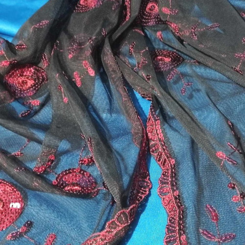 Christmas tablecloth and napkins used with lace trim