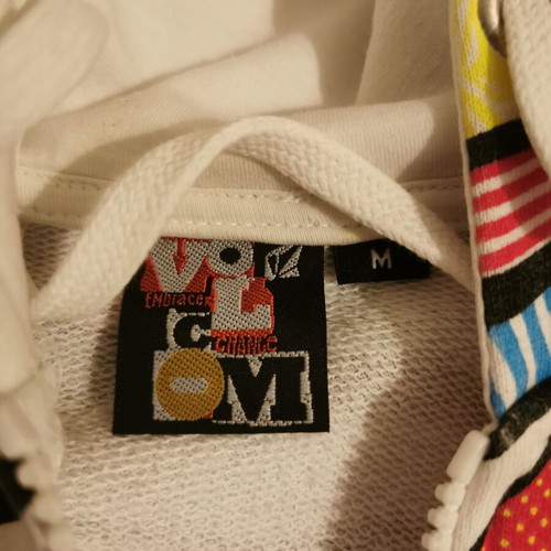 Volcom sweatshirt medium used, multicolor