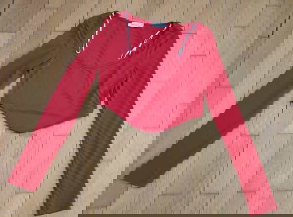 Pink Woman ριπ κροπ τοπ με ασσυμετρη λεπτομερεια.Νο Medium.