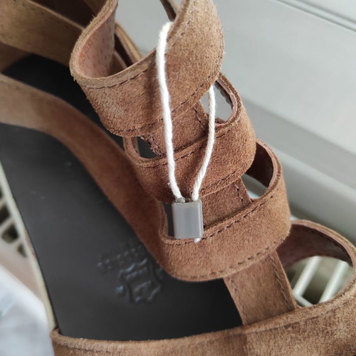 Italian leather sandals new size 39 brown